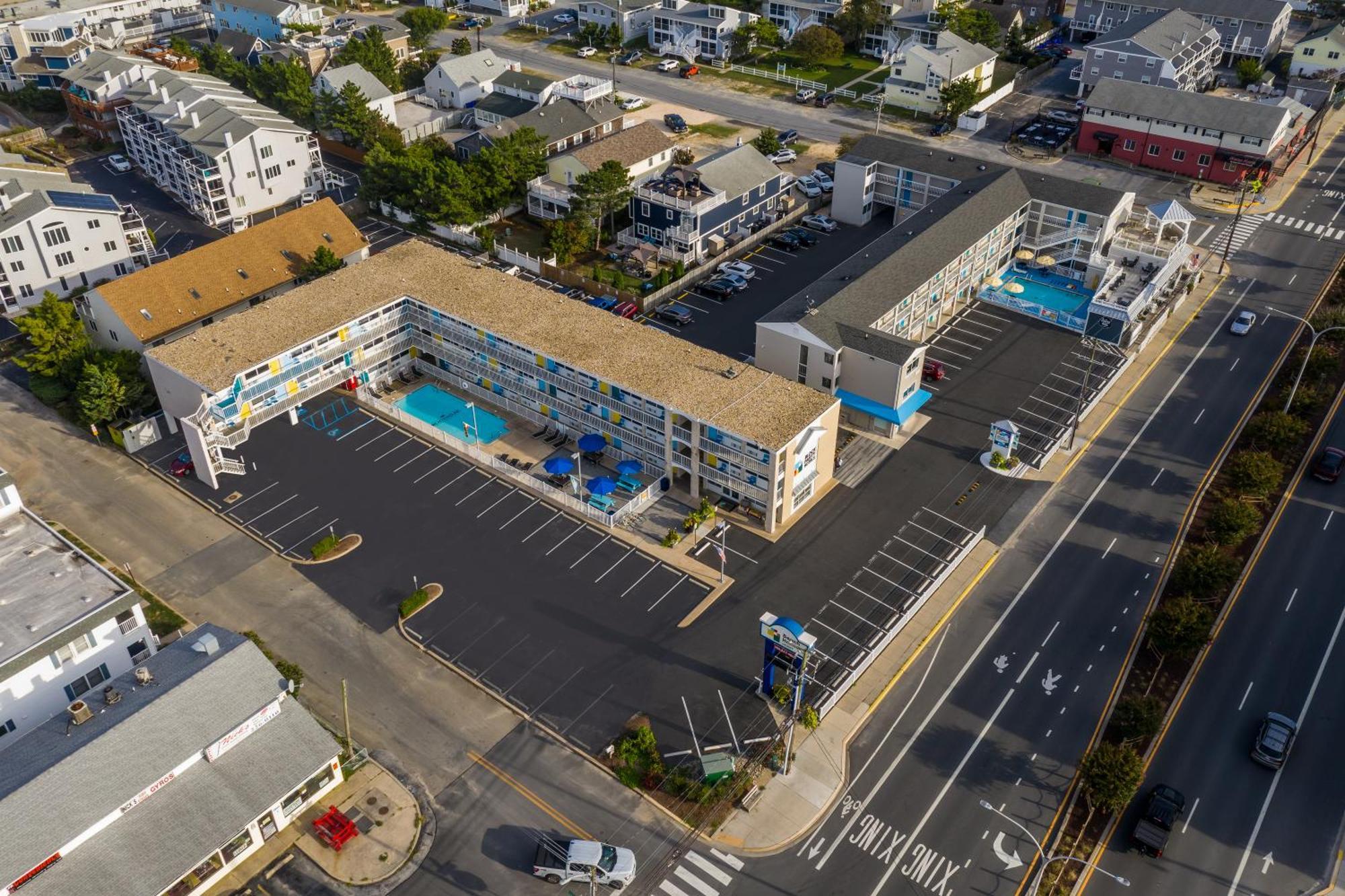 Отель Atlantic Oceanside Dewey Дьюи-Бич Экстерьер фото